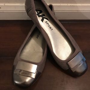 Anne Klein dress flats